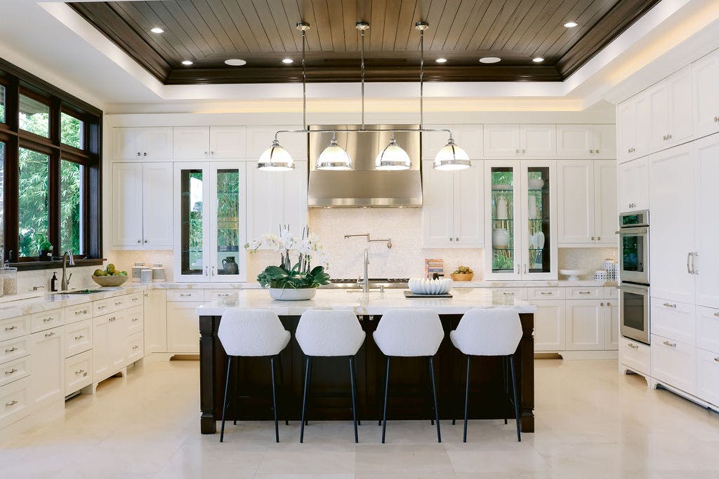 Meridith-Baer-Home-Home-Staging-Florida-Solar-Isle-Kitchen